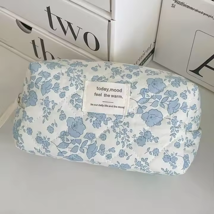 Bolso de maquillaje vintage floral con cremallera para mujer, organizador de viaje para cosméticos, bolso de mano con cierre de cremallera. - 1