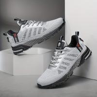 CLOHOO Zapatillas de deporte de punto transpirables para hombre con suela MD acolchada gruesa: comodidad para todas las estaciones, detalles en verde neón/negro, tracción duradera para deportes y uso casual, calzado cómodo, diseño de zapato elegante, - details 6