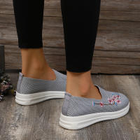 Zapatillas de deporte de malla transpirable para mujer, zapatos cómodos con flores, suaves y sólidos, a la moda, ligeros, 2022 - details 26