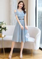 Vestido de gasa para mujer, novedad de verano, falda de hada ajustada de longitud media con cintura ajustada y hombros descubiertos - details 4