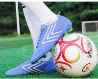 Hombre y mujer adulto adolescente fondo de uñas largas uñas rotas fondo plano hierba antideslizante zapatos de fútbol - details 20