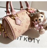 Bolso Boston con relieve rosa de moda 2025Nuevo bolso de almohada de mano de alta gama al por mayor - details 8