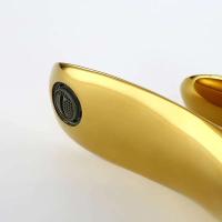 Grifo de baño Grifo mezclador de lavabo de una sola manija de latón cromado dorado Grifos de fregadero frío y caliente montados en cubierta - details 9