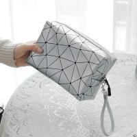 Bolsa de Cosméticos de Cuero Impermeable Diseño a Cuadros para Almacenamiento de Maquillaje de Viaje Bolsa de Belleza para Mujeres - details 5