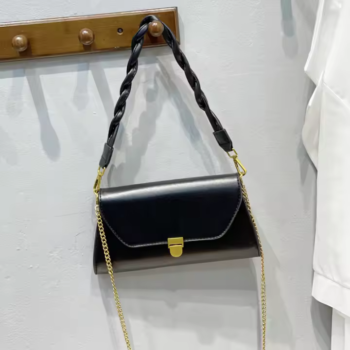 Nuevo bolso de mujer sencillo retro con cadena para el hombro. - 1