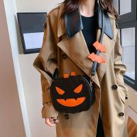 Bolso de calabaza de Halloween de cuero PU de dibujos animados, bolso de hombro divertido de calabaza de murciélago, bolso cruzado cuadrado de gran capacidad para fiesta - details 8