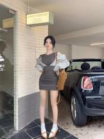 Vestido de manga larga de dos piezas falso empalmado, falda corta ajustada con hombros descubiertos y nicho de otoño - details 16