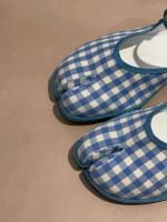 Novedad de verano, zapatos planos de ballet con botones y lona a cuadros coloridos para mujer, zapatos Tabi Mary Jane de estilo dulce para niñas - details 4