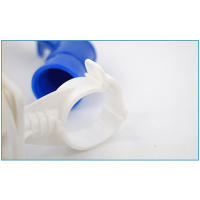 Bebedero colgante para mascotas, dispensador de agua con boquilla a prueba de fugas, ideal para gatos y perros - details 2