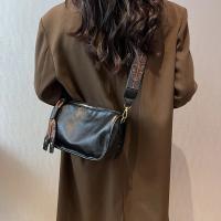 Bolso cruzado Vintage para mujer, bandolera pequeña de cuero PU con diseño de lujo y almohada, a la moda - details 7