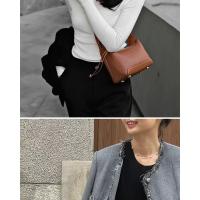 Bolso de Lujo Ligero Versátil Bolso Cruzado para Hombro y Axila Nuevo Bolso de Comida 2025 - details 18