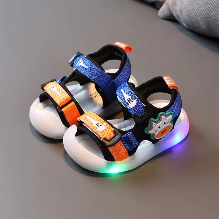 Sandalias anti-retracción con puntera abierta, nuevas de verano, con luces, zapatos de bebé de 0 a 3 años, 2 pares para niños y niñas, zapatos de playa, zapatos para niño. - 1
