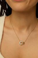 Collar con colgante entrelazado delicado chapado en oro de 14 quilates para mujer |   Collares con colgante de eslabones circulares - details 0