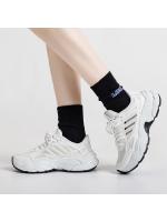2025 primavera nuevo pops zapatos mujer transpirable malla deportes zapatos grueso fondo aumento ocio pequeño blanco zapatos. - details 4