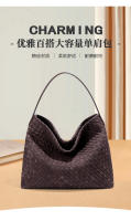 Bolso de mano tejido a mano de gran capacidad, mate, con textura moderna, versátil, para llevar al hombro, para ir al trabajo, tipo cubo, bandolera, para mujer - details 1