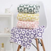 Toallas de lana de Coral de secado rápido, juego de regalo de baño con estampado de flores bordadas, engrosamiento de baño de playa alargado - details 2