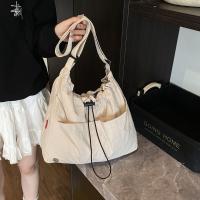 Bolso tipo cubo plisado de estilo coreano, bolso de gran capacidad, bolso de hombro de nailon, bolso cruzado de tela impermeable de Color sólido - details 32