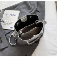 Bolso de Hombro de Textura Sencilla para Mujer 2025 Bolso de Viaje Ligero de Moda con Estilo de Lujo - details 11