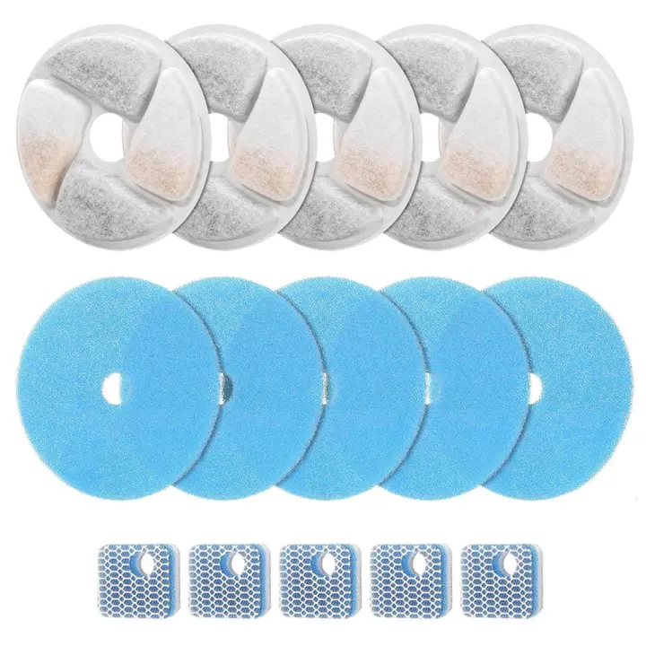 Juego de 5 filtros de repuesto para fuente de agua para gatos, para fuente cuadrada de 2,2 L/73oz, Triple filtración, filtro para fuente para mascotas - 1