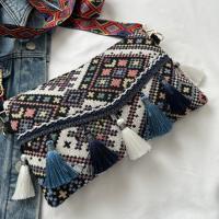 Bolso de hombro con borla para mujer, bandolera de estilo étnico de nicho popular, nueva tendencia, a la moda, con personalidad, 2024 - details 1