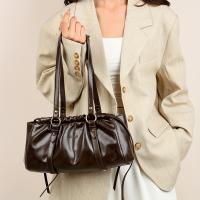 Bolso de hombro de piel sintética sintética para mujer |   Estilo Urbano Casual con Cierre de Hebilla |   Gran capacidad, diseño plisado. |   Ideal para oficina y compras. |   Disponible en marrón claro, negro, beige, café, bolso de mensajero - details 7