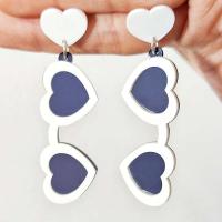 Kuguys - Hermosas gafas de sol para mujer, aretes colgantes en forma de corazón, joyería acrílica de playa Trcal de verano, blanco, rosa y rojo - details 6