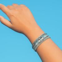 Pulseras envolventes bohemias de cuero para mujer, pulseras infinitas apilables, joyería con cierre magnético - details 2