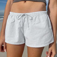 Pantalones cortos básicos cómodos e informales sueltos con botones de cintura elástica tejidos a rayas de verano para mujer - details 33