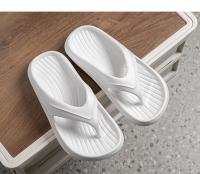 Chanclas zapatos de hombre de suela gruesa pisando mierda sintiendo pellizco en la playa zapatillas marea - details 14