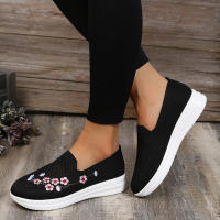 Zapatillas de deporte de malla transpirable para mujer, zapatos cómodos con flores, suaves y sólidos, a la moda, ligeros, 2022 - details 15