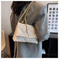 Bolso de cadena de moda con diseño de nicho para mujer 2025 Nuevo bolso cruzado de moda de primavera/verano Bolso cuadrado pequeño de un solo hombro con textura de alta calidad - details 20