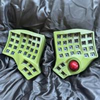 Kit de teclado personalizado inalámbrico/Bluetooth con teclas intercambiables MX, teclado separado MK2 Charybdis con ratón óptico integrado - details 1
