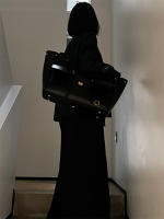 Bolsa de mano Neutral Spice Girl, nueva, de gran capacidad, para viajes diarios, de cuero, estilo punk, con cierre y asa de ala. - details 36