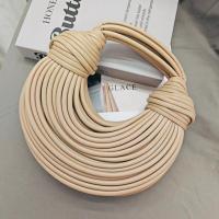 Moda bolso bolso mujer 2025 alto sentido nicho diseño personalizado bolsa de fideos tejida bolsa de mensajero - details 9