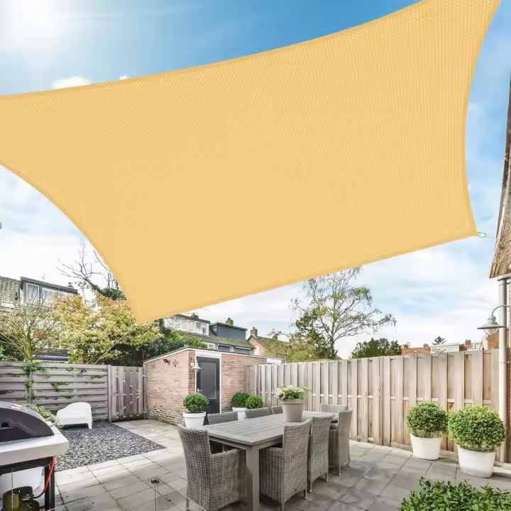 Toldo Vela de Sombra Rectangular 3,6x4,8m, 95% de Protección UV, 185g/m² Densidad para Patio Jardín Pérgola Exterior Terraza, Color Arena - 1