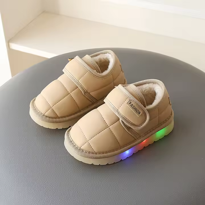 Iluminación Zapatos de algodón para niños Zapatos de bebé para niños de invierno Botas de algodón cálidas con forro polar para niñas Botas cortas de nieve para niños - 1