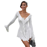 Vestido D24DS372 para mujer con volantes, cuello puntiagudo, tirantes y mangas acampanadas - details 5