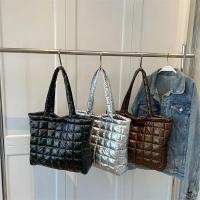 Bolso de mano de algodón con almohadilla espacial para mujer, bolsa de viaje de hombro acolchada, de gran capacidad, impermeable, a la moda, Invierno - details 50