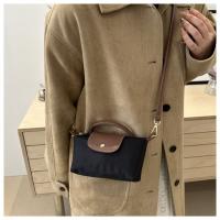 Bolso Cuadrado Pequeño De Moda Para Mujer, Nuevo Bolso De Bola De Masa Hervida Portátil Bolso De Mensajero Premium - details 24