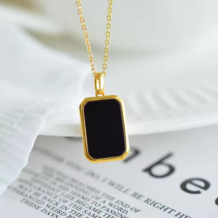 Collar de Oro Real 100% para Mujeres con Colgante de Piedra de Ágata Negra Natural en Forma Rectangular Joyería Hip Hop Regalo Moderno Material de Metal Recomendado para 12 Años y Más - 1
