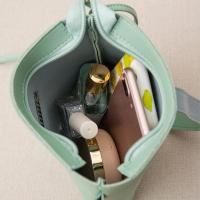 2023 Bolso de hombro informal para teléfono móvil, bandolera pequeña de cuero para mujer - details 16