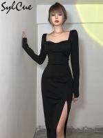Vestido de manga larga con hombros descubiertos y escote cuadrado. - details 6