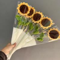 Ramo de Flores Falsas de Crochet Hecho a Mano Rosa Tulipanes Dáisí Decoración de Hogar Luz y Fuerza - details 11