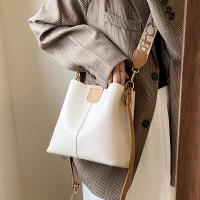 Bolso de hombro pequeño de cuero Pu para mujer, bandolera de cubo, informal, de alta calidad, a la moda - details 14