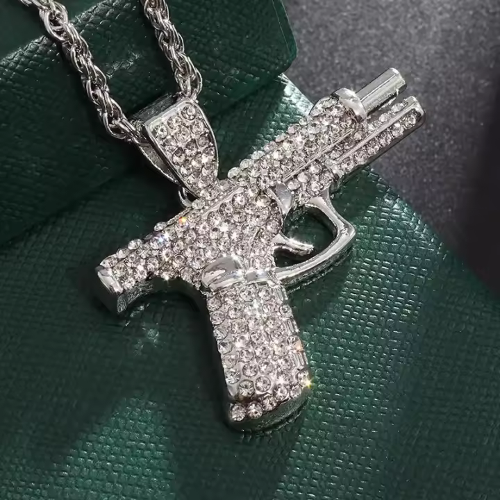 Cadena De Cuello Para Hombres Con Pendentivo De Pistola Y Submachine Gun Estilo Hip Hop Rock Joyería De Calle Versátil Para Regalo Y Fiesta - 1