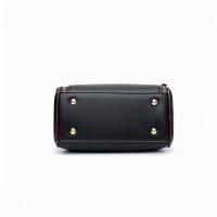 Bolso de hombro pequeño para mujer, bolso cruzado de cuero de PU de diseñador, bolso informal de color sólido - details 15