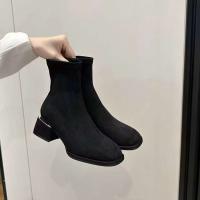 Novedades: calcetines de gamuza de invierno y otoño, tacones altos gruesos con punta cuadrada para mujer, botas cortas, tobillos de metal, modernos y modernos. - details 0