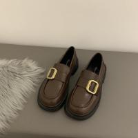 Negro pequeños zapatos de cuero de las mujeres de la primavera y el otoño de 2025 nuevo versátil tacón grueso Mary Jane Love zapatos individuales - details 9