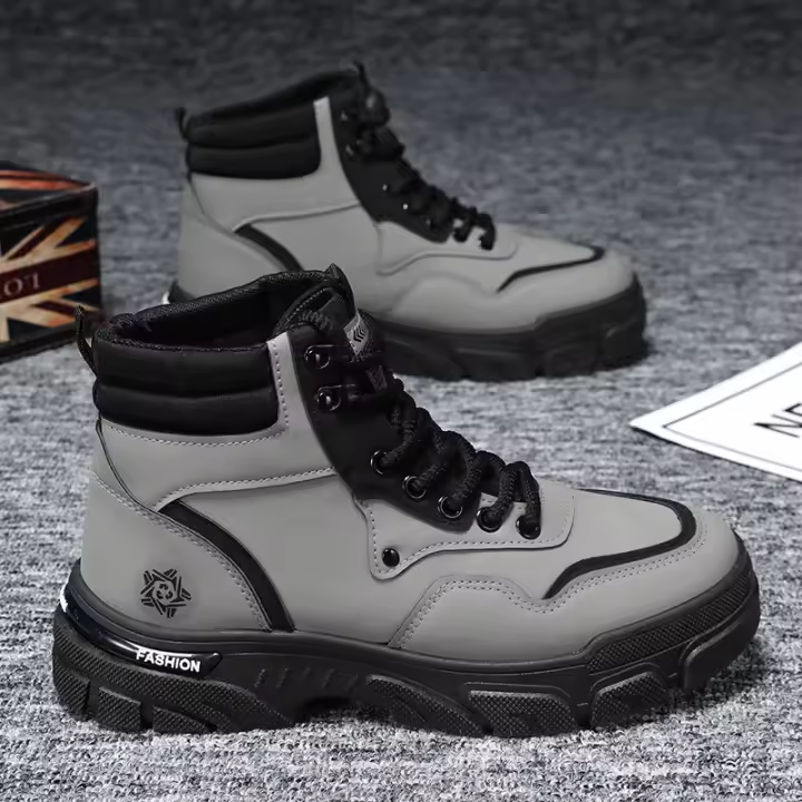 Botas Martin para hombre, otoño e invierno, nuevas, antideslizantes y resistentes al desgaste, botas de herramientas retro, zapatos de alta calidad para hombre, montañismo al aire libre, zapatos deportivos, zapatos casuales - 1