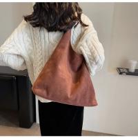 Bolso de hombro de gamuza de gran capacidad para mujer, bolso de viaje informal Simple, bolsos Retro, Otoño e Invierno - details 25